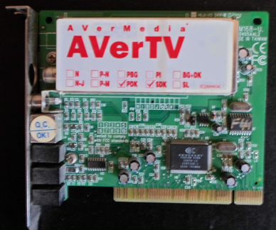 Тв-тюнер AverTV 203 (PCI)