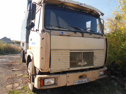 Продам грузовик маз в Омске