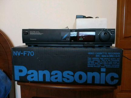 Видеомагнитофон Panasonic nv f70