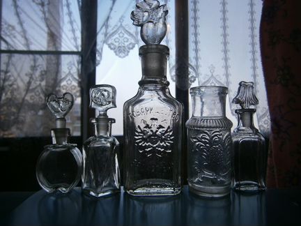 Бутылочки с пробками до 1917 г