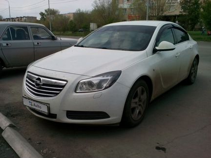 Opel Insignia 1.8 МТ, 2011, седан
