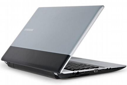 Ноутбук SAMSUNG RV515