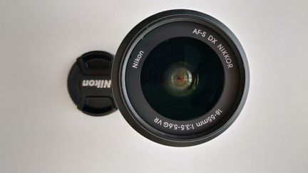 Объектив Nikon 18-55 kit