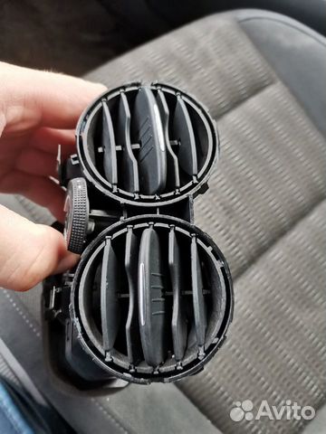 Дефлектор Tiguan 1, комплект