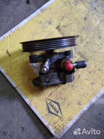 Насос гидроусилителя руля Mitsubishi