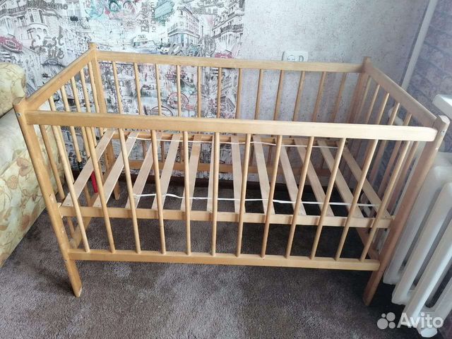 Детская кроватка