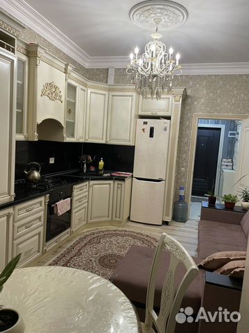 

1-к. квартира, 54 м², 3 кровати