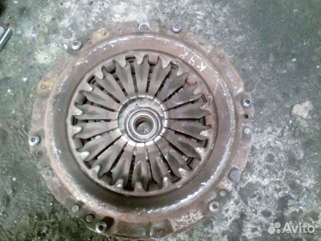 Маховик сцепление Renault 1.5 dci K9K