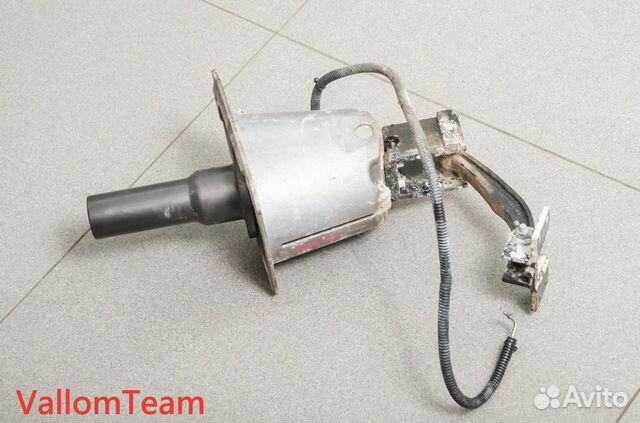 Лот SD3-27 Гидроцилинд подвески гидроцикла BRP RXT