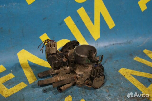 Дроссельная заслонка Toyota Corolla E11