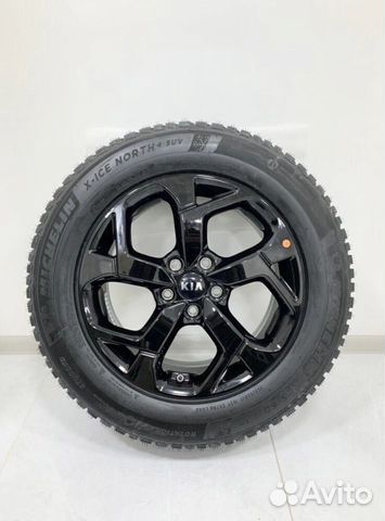 Kia Sportage Black Edition, Michelin 225/60 R17