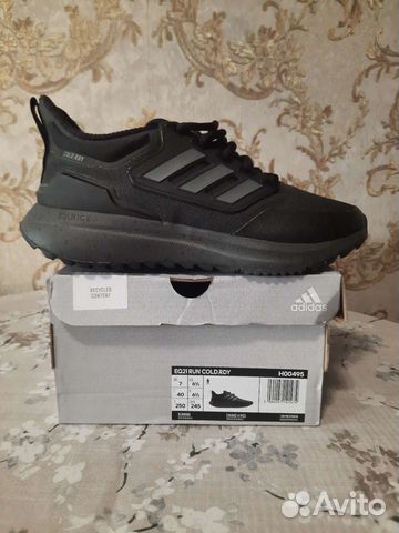 Adidas мужские кроссовки новые размер 38,5