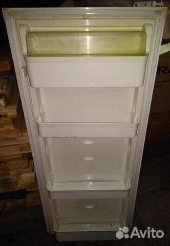 Дверца Холодильника, резинки, запчасти