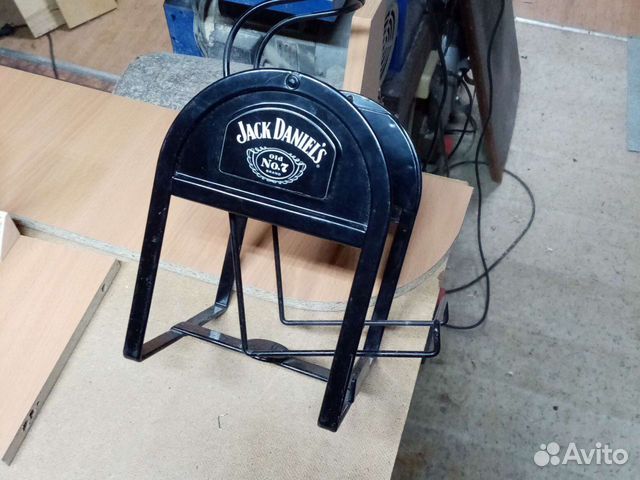 Стойка для бутылки