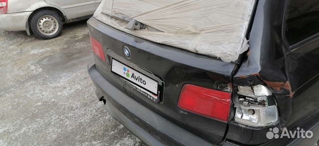 BMW 5 серия 2.5 AT, 1998, битый, 300 000 км