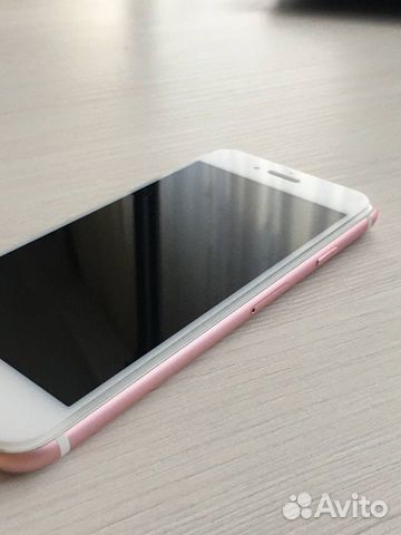 Телефон iPhone 7 Rose Gold 32GB
