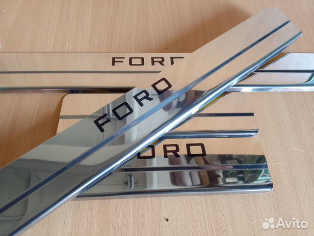 Накладки на пороги Ford Focus 3 (2011-2015)