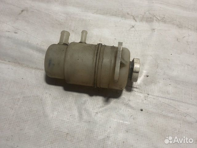 Бачок гур mitsubishi lancer 9