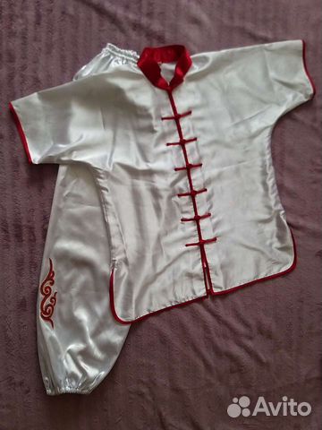 Костюм для занятий ушу