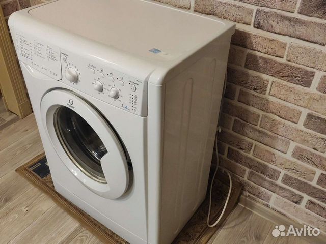 Стиральная машина indesit 5кг