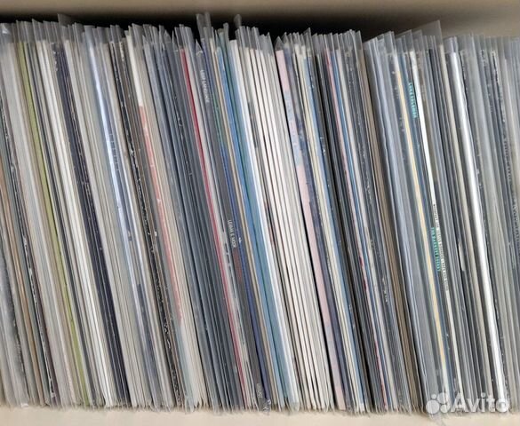 Виниловые пластинки с электронной музыкой