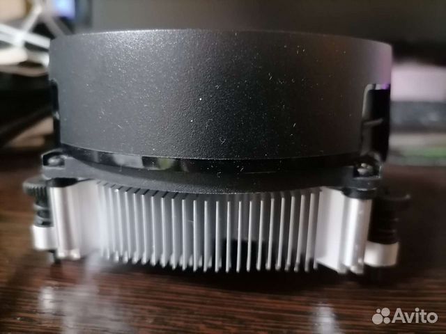 Кулер AMD Wraith Stealth