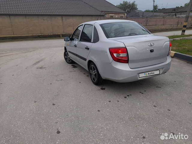 LADA Granta 1.6 МТ, 2013, битый, 98 000 км