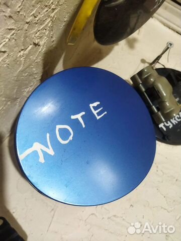 Лючок бензобака nissan note