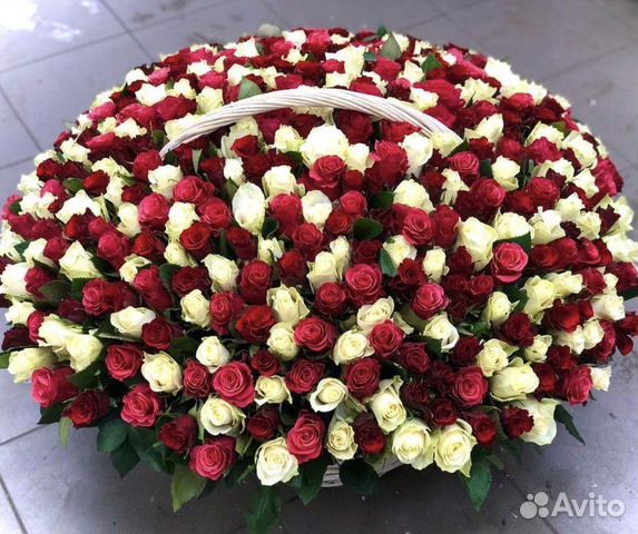 Большие букеты роз с доставкой