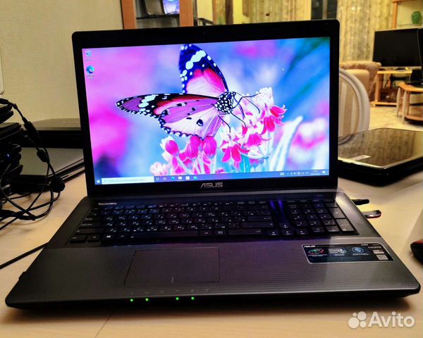 Asus K95V/13 18.4