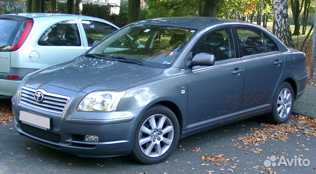 Стекло лобовое Toyota Avensis 03-08г в наличии