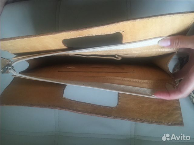 Продается клатч из крокодила новый