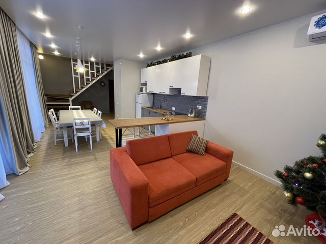 

4-к. коттедж, 200 м²