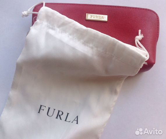 Косметичка от культового премиум-бренда Furla Косметичка от культового премиум-бренда Furla