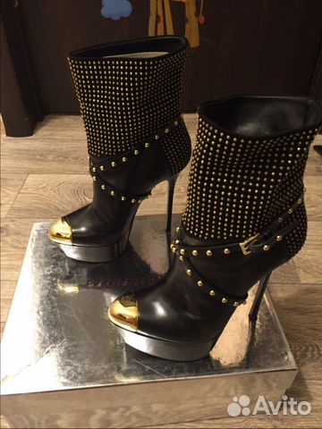 Gianmarco Lorenzi ботильоны продам р-р 35.5 Gianmarco Lorenzi ботильоны продам р-р 35.5