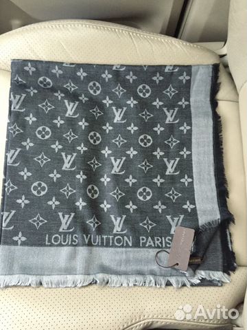 Женский платок Louis Vuitton темно-серый Женский платок Louis Vuitton темно-серый