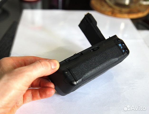 Продам canon BG-E6 battery grip