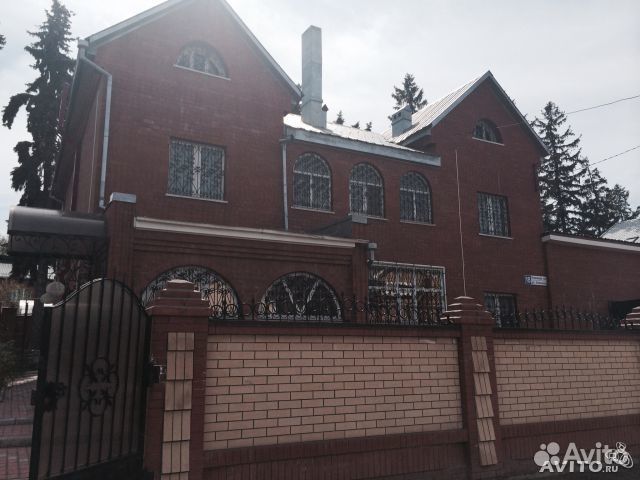 Коттедж 350 м² на участке 9 сот. Коттедж 350 м² на участке 9 сот.