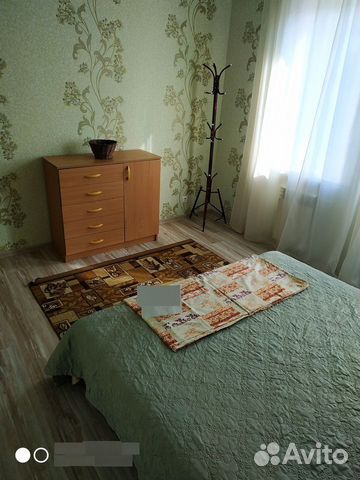 

2-к. квартира, 70 м², 1/3 эт.