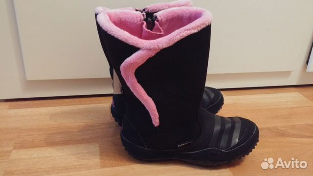 Новые сапоги Adidas libria р.32Черные Оригинал Новые сапоги Adidas libria р.32Черные Оригинал