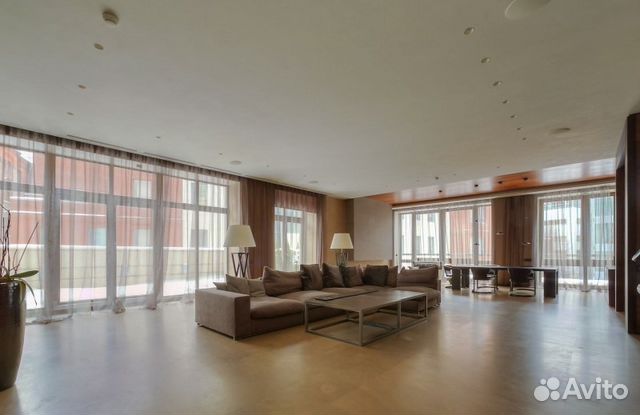 4-к квартира, 280 м², 3/6 эт. 4-к квартира, 280 м², 3/6 эт.