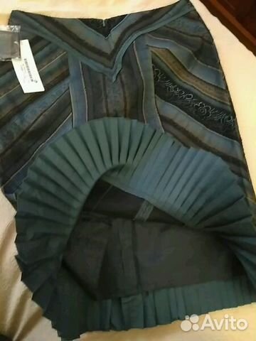 Юбка парчерая новая 44-46 Юбка парчерая новая 44-46