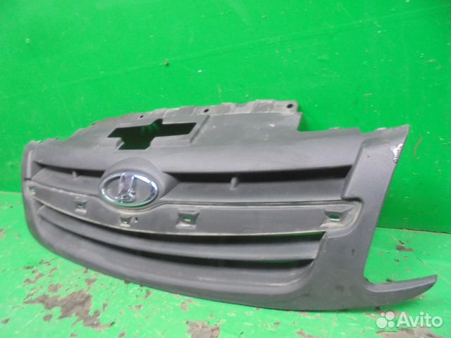 Решетка радиатора LADA Granta 11 г Решетка радиатора LADA Granta 11 г