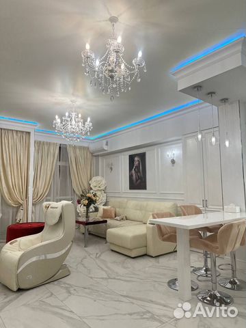 

3-к. квартира, 70 м², 1/10 эт.