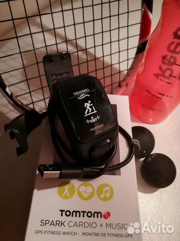 Фитнес часы TomTom Spark 3 Cardio + Music Фитнес часы TomTom Spark 3 Cardio + Music