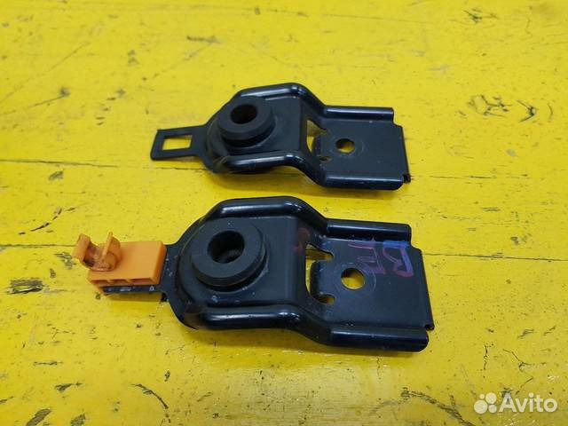 Крепление радиатора Subaru Legacy, EJ20