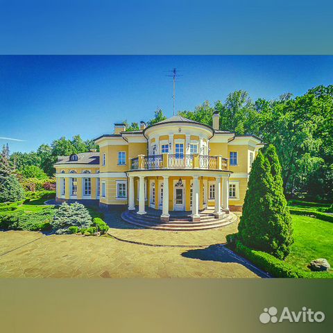 

10-к. и более коттедж, 1229 м²