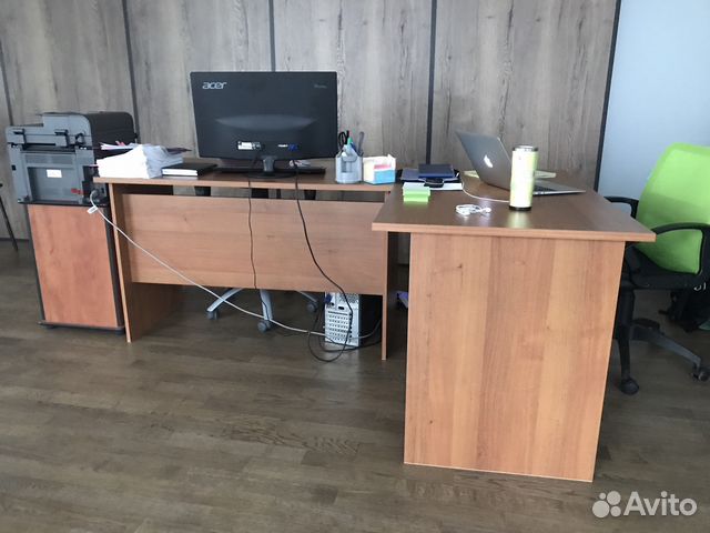 Стол компьютерный