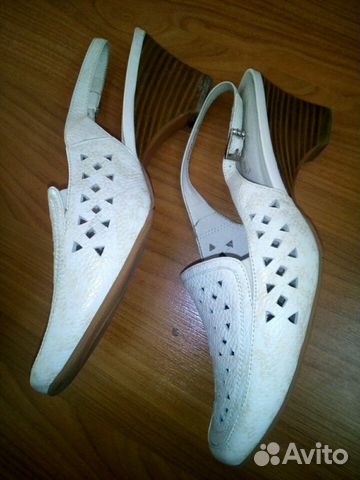 Босоножки почти новые Respect кожа натуральная Босоножки почти новые Respect кожа натуральная