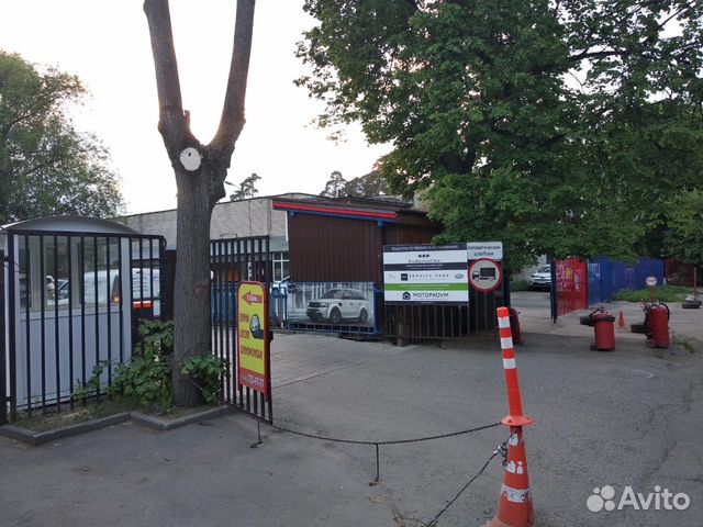Гараж, 18 м² Гараж, 18 м²